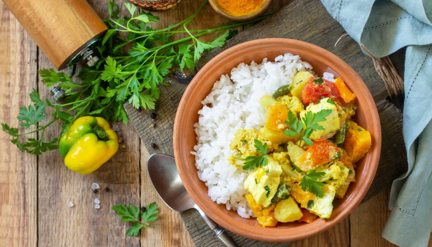 découvrez les nombreux bienfaits de la cuisine maison : saine, économique et créative, elle renforce les liens familiaux et vous permet de maîtriser les ingrédients. apprenez à cuisiner des plats délicieux tout en prenant soin de votre santé et de votre budget.